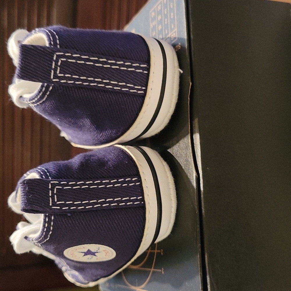 Converse Shoes - Picture 7 of 7